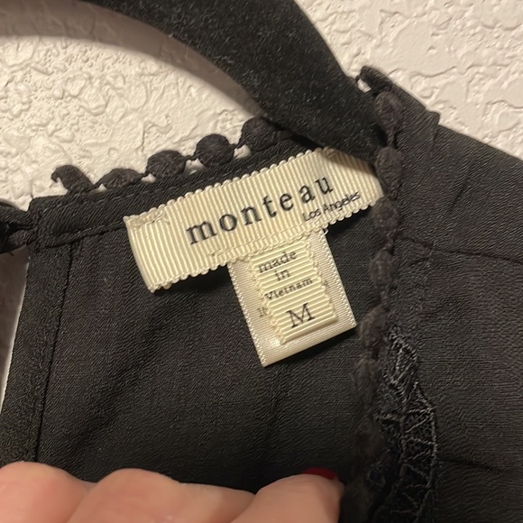 Monteau Sz M black sleeveless ruffle sleeves women’s shirt blouse w lace detail - Picture 2 of 7